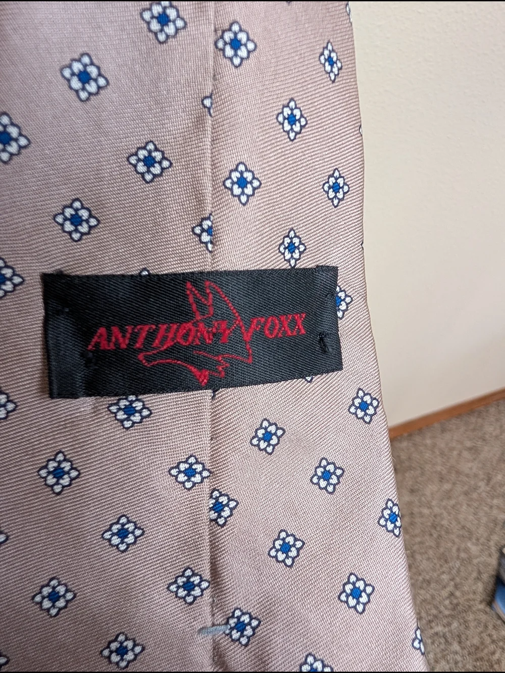 Anthony Foxx Tie Taupe Mauve Blue Diamond Floral Foulard Classic Mens‎ Necktie